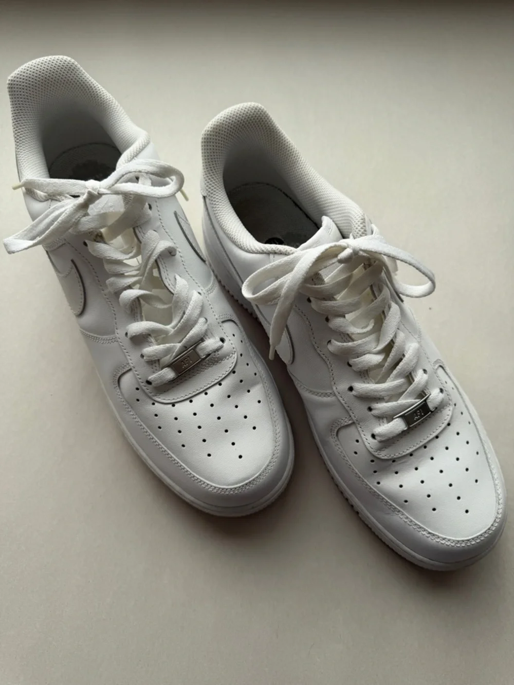 Men’s Nike Air Force 1 ‘07 Low Triple White Sneaker Size 11.5